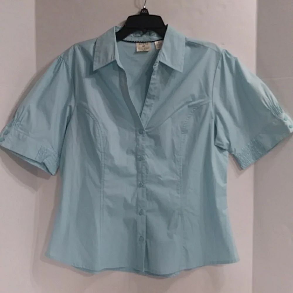 *EUC* Lee Riders Easy Care Button Down Blouse - Picture 1 of 6